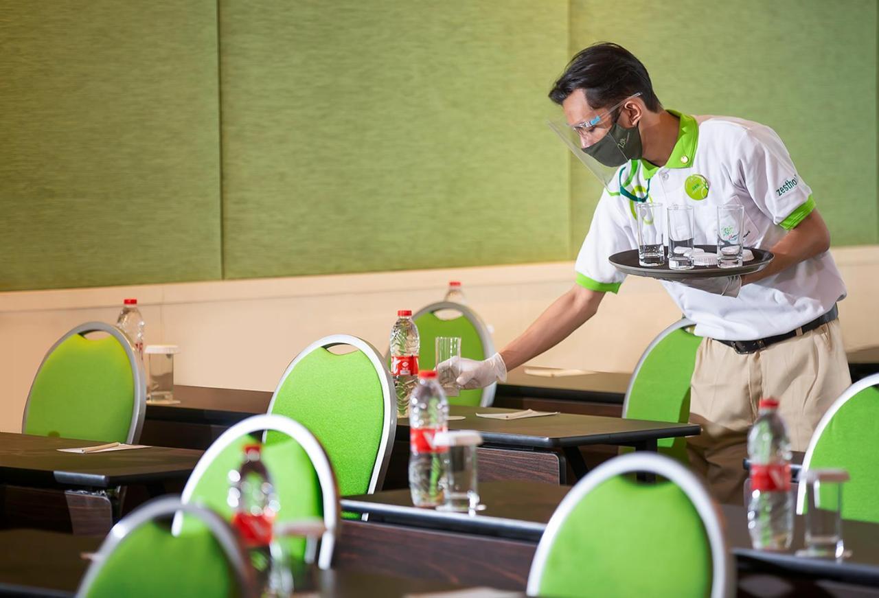 Zest Parang Raja Solo By Swiss-Belhotel International Bonorejo Zewnętrze zdjęcie